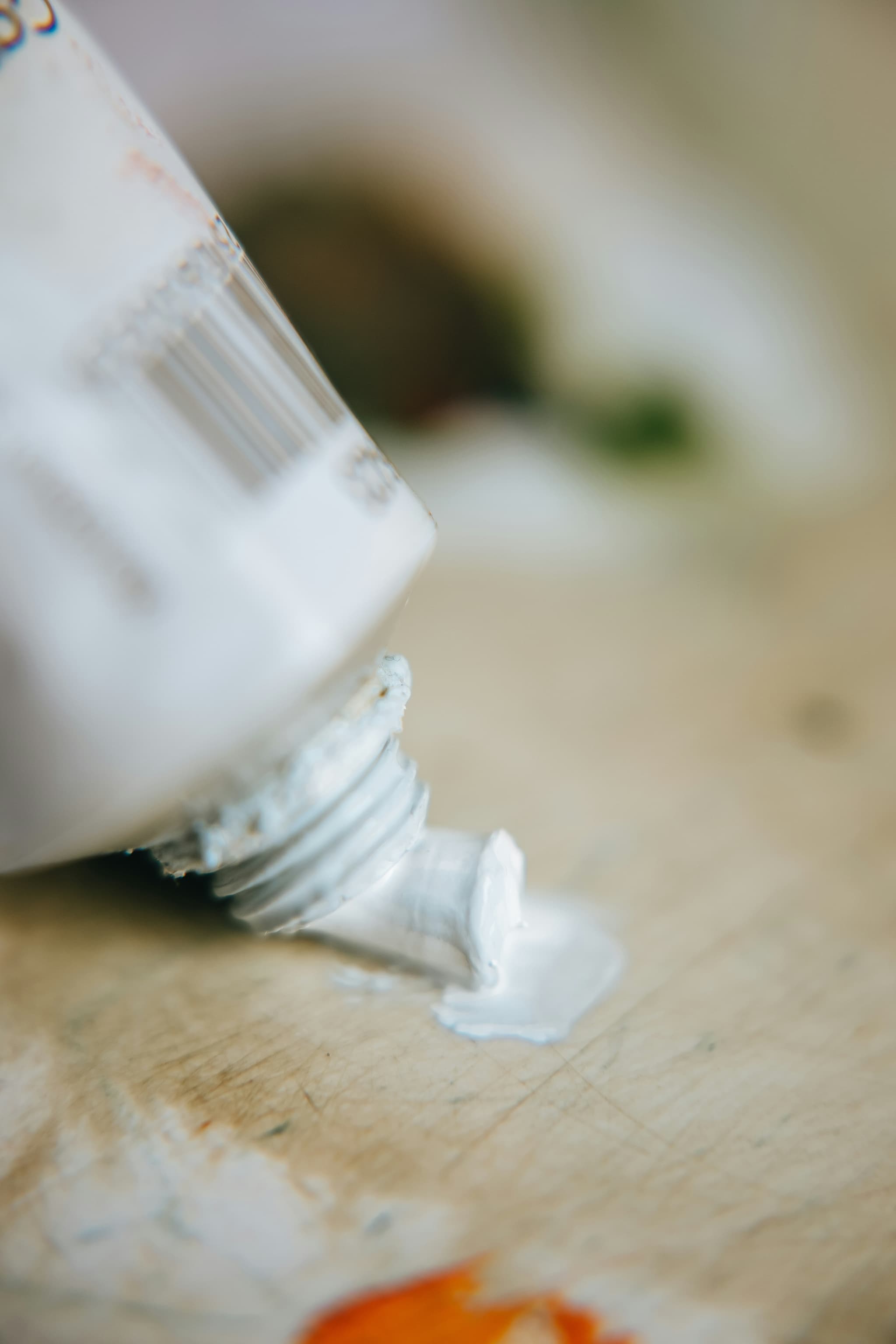 Chất kết dính và chất bịt kín: Tạm thời gian phục hồi nguồn cung cấp của TSCA và Mốc thời gian phục hồi nguồn cung cấp MDI