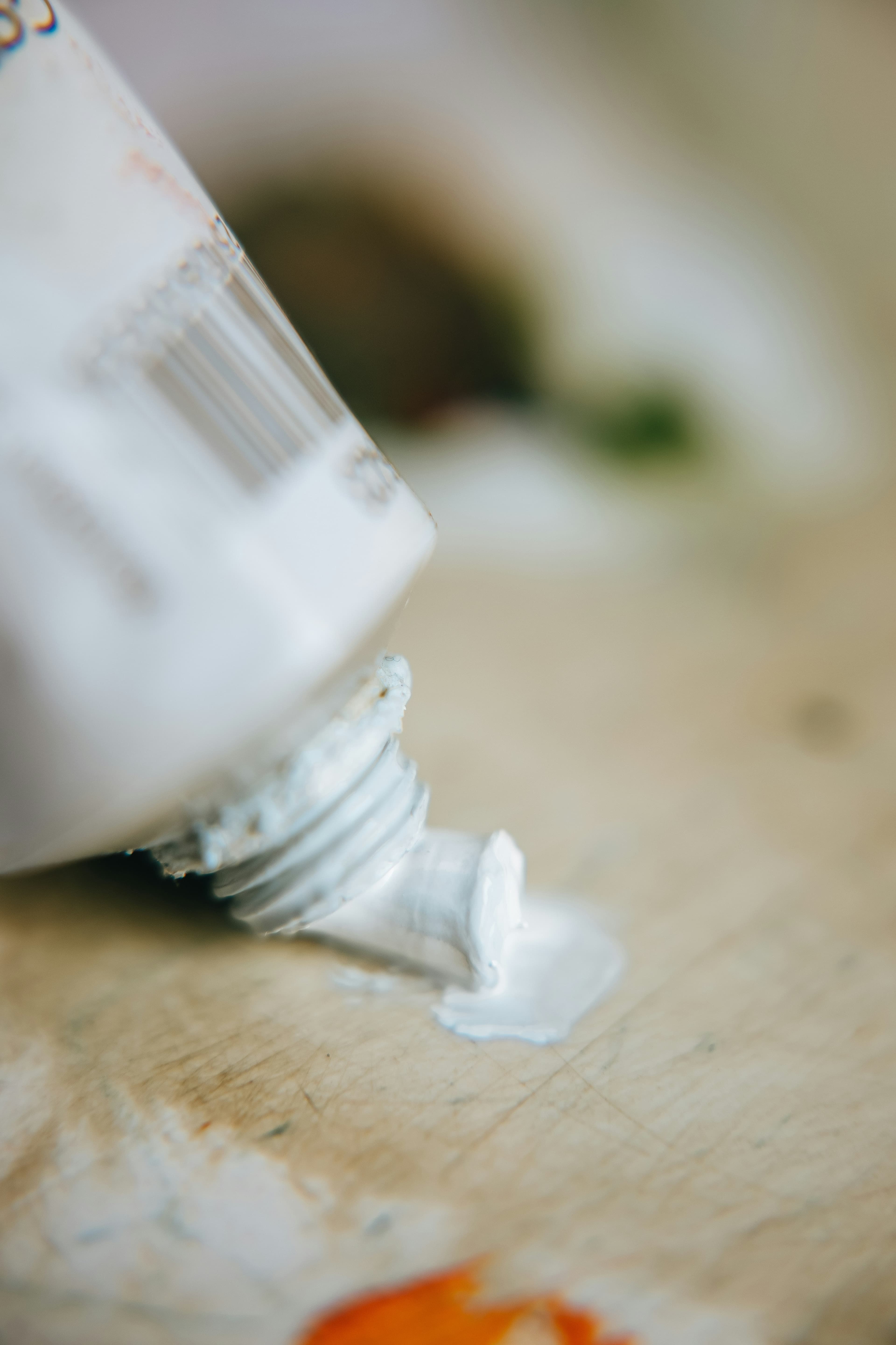 Chất kết dính và chất bịt kín: Tạm thời gian phục hồi nguồn cung cấp của TSCA và Mốc thời gian phục hồi nguồn cung cấp MDI