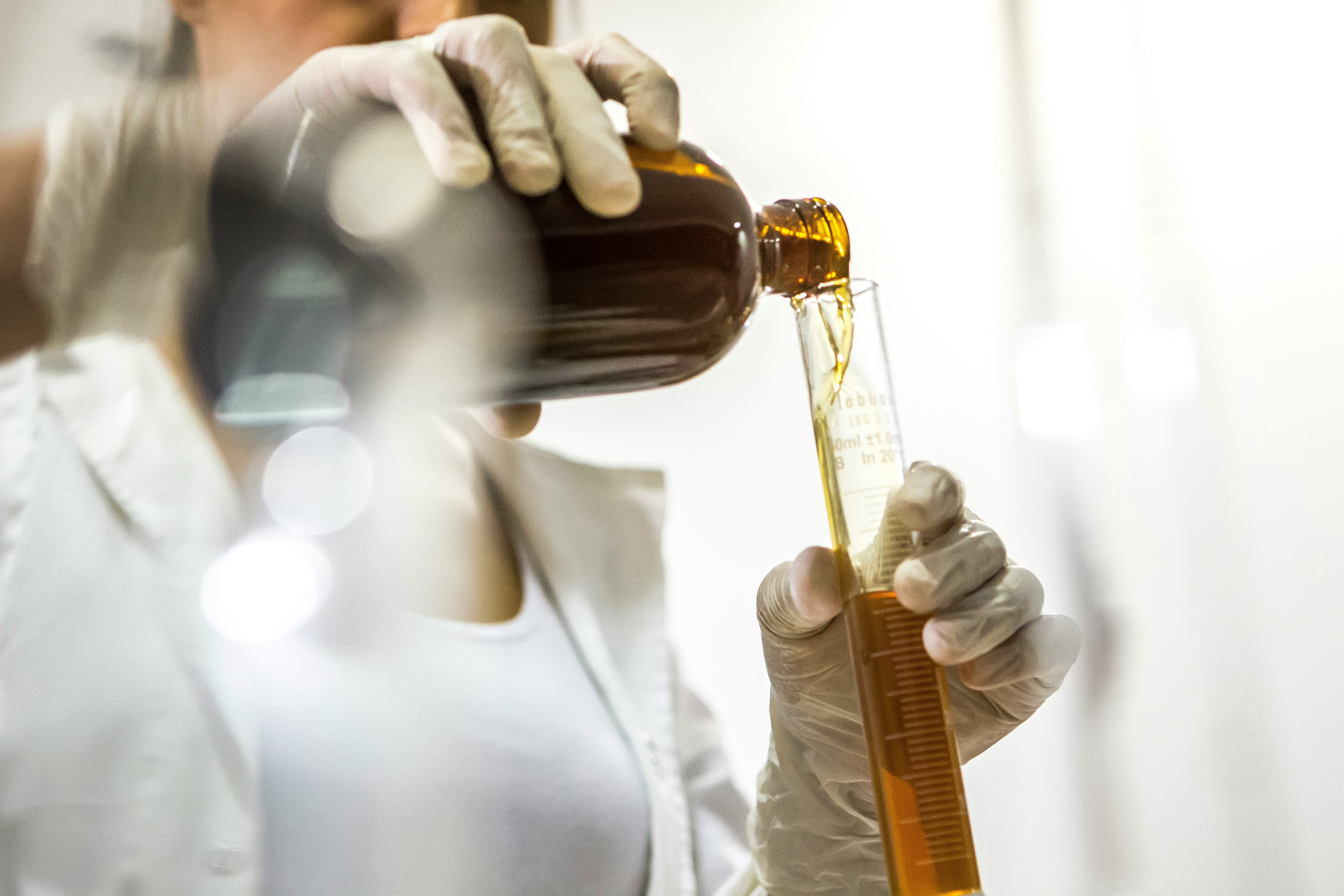 Oil Price Volatility Adds a New Variable to Pharmaceutical Ingredient Logistics Costs